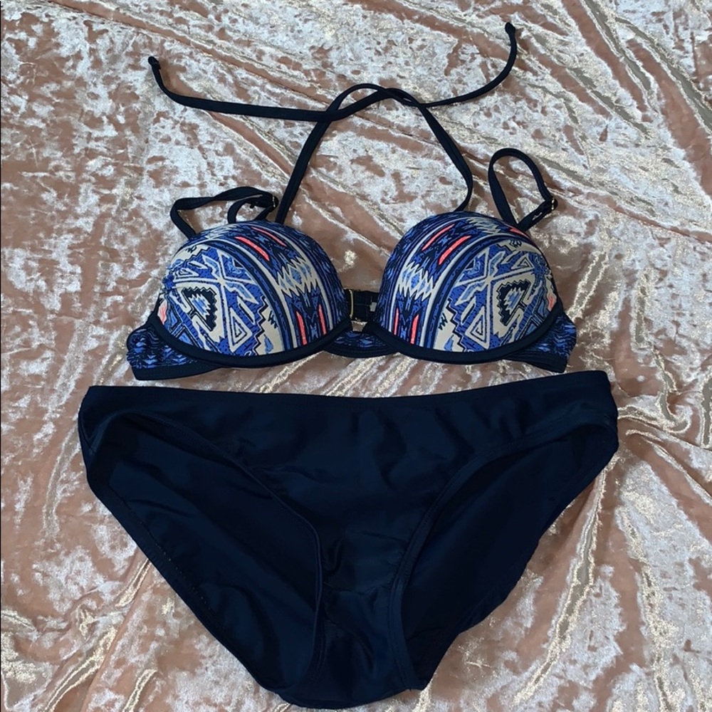 Bathing suit